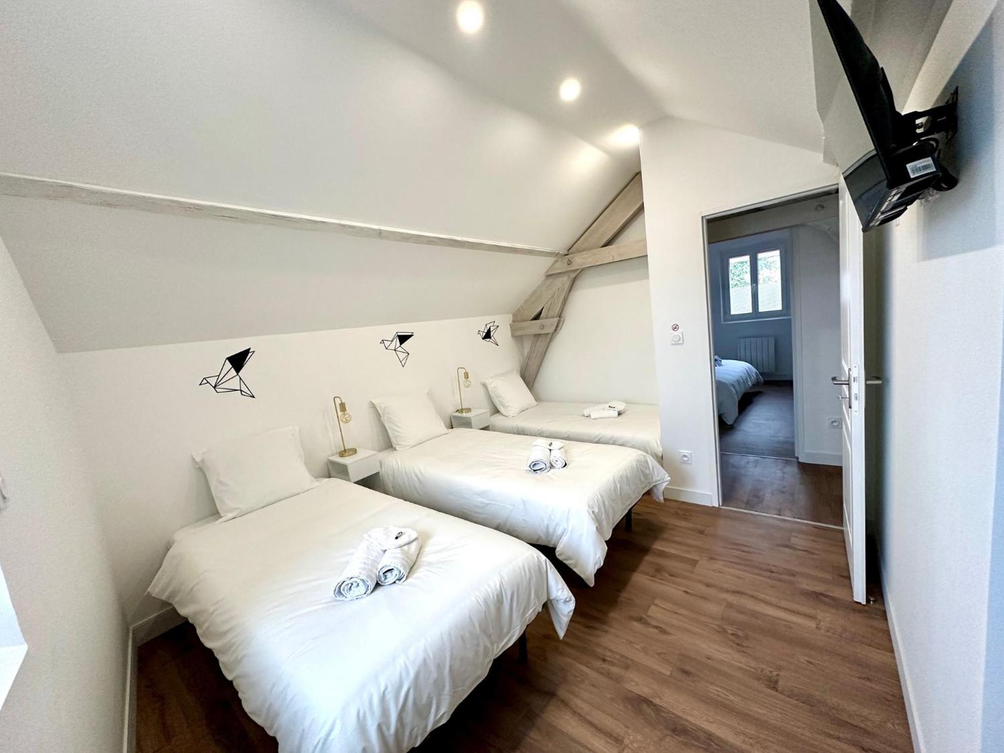 L'Equinoxe - Parking Prive - Zapart'Hotels Malesherbes Zewnętrze zdjęcie